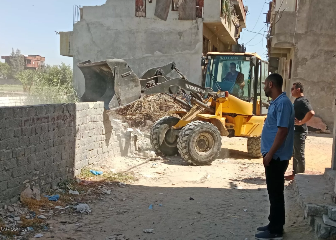 حي وسط الإسكندرية يزيل تعديات على الأراضي الزراعية بقرى أبيس السبعات 19 - جريدة المساء