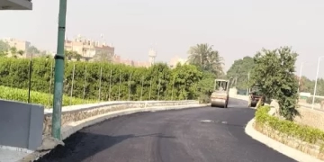 شريان جديد يربط قرى منشأة القناطر.. رصف وتطوير طريق بهرمس 1 - جريدة المساء