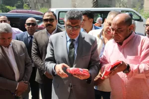 بمناسبة العيد.. محافظ الجيزة لتجار أسواق اليوم الواحد: اعرضوا الأسعار بشكل واضح (صور) 22 - جريدة المساء
