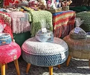 المشغولات والأزياء التراثية تزين معرض "مصرى وبس" بالإسكندرية 21 - جريدة المساء