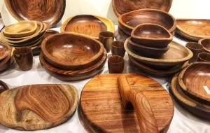 المشغولات والأزياء التراثية تزين معرض "مصرى وبس" بالإسكندرية 23 - جريدة المساء