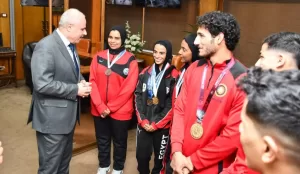 جامعة القناة تكرم أبطال كلية علوم الرياضة الفائزين بذهبيات إفريقيا  21 - جريدة المساء