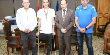 جامعة القناة تكرّم عبدالرحمن فاضل الفائز بثاني بطولة الجمهورية لتنس الطاولة 2 - جريدة المساء جامعة القناة تكرّم عبدالرحمن فاضل الفائز بثاني بطولة الجمهورية لتنس الطاولة 1 - جريدة المساء