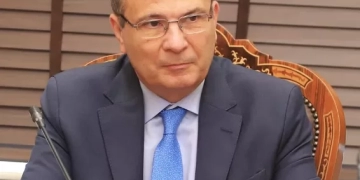 وزير الزراعة يستعرض مع "إيفاد" نتائج زيارتها لأنشطة مشروع التكيف في البيئات الصحراوية 1 - جريدة المساء