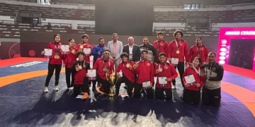 منتخب المصارعة يحصد كأس البطولة الأفريقية تحت 20سنة 2 - جريدة المساء منتخب المصارعة يحصد كأس البطولة الأفريقية تحت 20سنة 1 - جريدة المساء