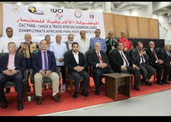 منتخب الدراجات يقترب من الفوز بالبطولة الأفريقية.. ورئيس الاتحاد يكرم الرموز بالمضمار 34 - جريدة المساء