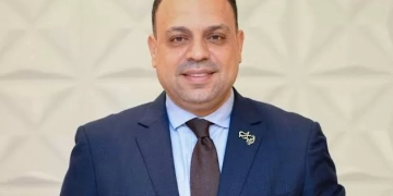 رئيس لجنة السياحة بالشعبة العامة للمستثمرين: الدولة مستمرة فى خطط تشجيع الاستثمار.. بمواجهة التحديات وتقديم التيسيرات 1 - جريدة المساء