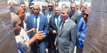 رئيس مصلحة الجمارك.. فى جولة ميدانية بميناءي الإسكندرية والدخيلة 1 - جريدة المساء