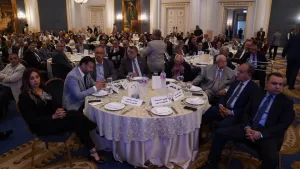 وزير المالية.. لممثلي مجتمع الأعمال فى ختام جولته الميدانية بالإسكندرية: القطاع الخاص.. يقود النشاط الاقتصادي 25 - جريدة المساء