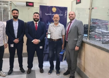 «الضرائب» تسلم «مجانًا» .. أجهزة نقاط البيع POS للمستفيدين من النظام المبسط 16 - جريدة المساء