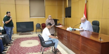 اللقاء  الأسبوعي لمحافظ بني سويف : ـــــ  إعانة عاجلة من المحافظة"وأخرى  ممتدة  6 أشهر من التضامن"لحالتين إنسانيتين منهما أم لــ 3  أطفال أكفاء من ذوي البصيرة 1 - جريدة المساء