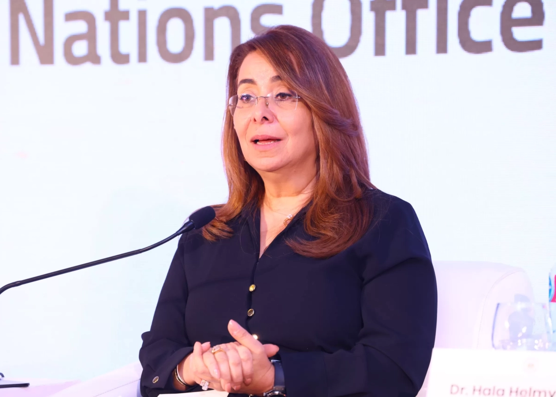 غادة والي: برنامج "تكافل وكرامة" تجربة مصرية رائدة في الحماية الاجتماعية 18 - جريدة المساء غادة والى