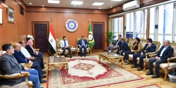 محافظ الدقهلية يستقبل وزير الشباب والرياضة في إطار زيارته للمحافظة لافتتاح ووضع حجر أساس عدد من المنشآت الرياضية. 1 - جريدة المساء