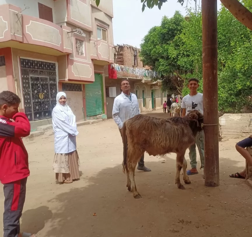محافظ الفيوم يتابع جهود وأنشطة مديرية الطب البيطري خلال شهر أبريل الماضي‎ 19 - جريدة المساء