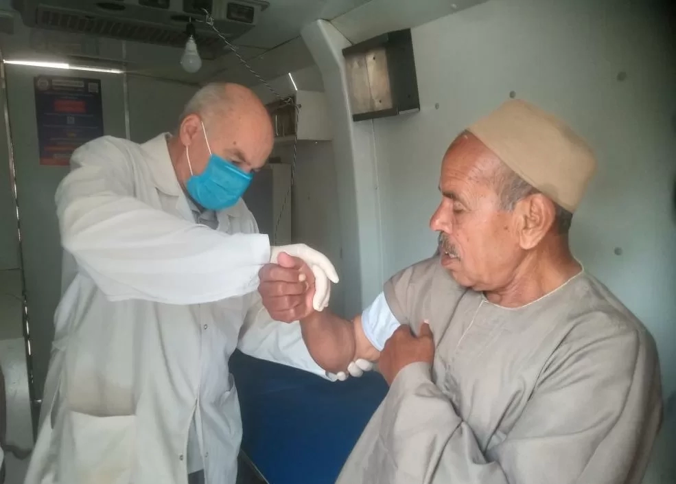 محافظ بنى سويف:فحص وتوفيرالعلاج لــ 1600حالة في 9 تخصصات...وتقديم  4600خدمة طبية بقافلة للصحة بقرية تزمنت الشرقية 19 - جريدة المساء