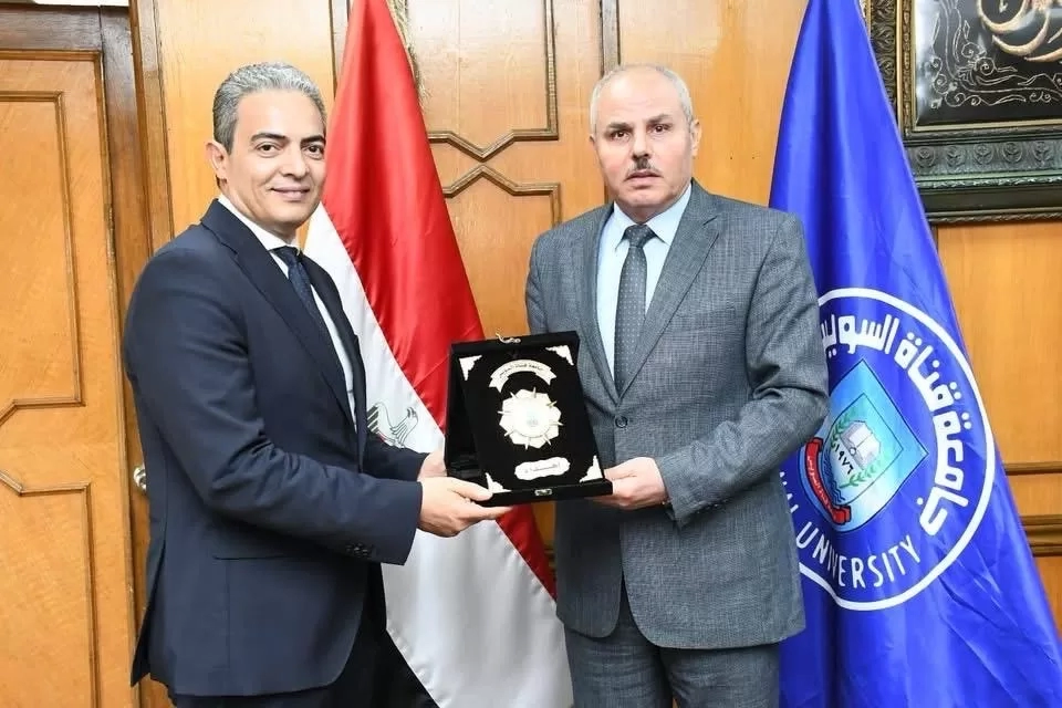 جامعة قناة السويس تُكرم نقيب الإعلاميين لأبحاثه في العلوم البينية بين الاقتصاد والإعلام 18 - جريدة المساء