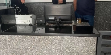 نقلة نوعية في كهرباء الإسماعيلية.. رئيس شركة القناة يتفقد موزع "السنترال" ومراكز الخدمة الذكية ويشدد على الجودة والانضباط ومكافحة سرقات التيار 1 - جريدة المساء