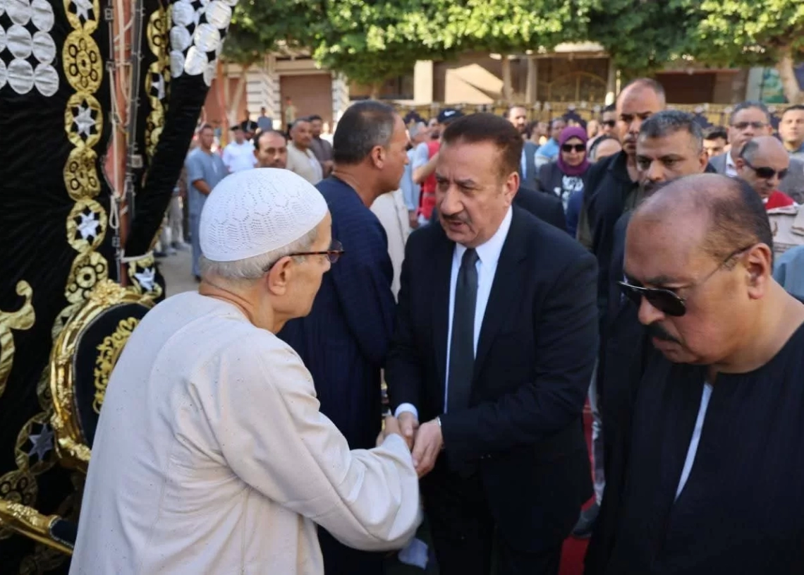 " أبو ليمون" يتلقى واجب العزاء في شهداء" الإقليمي".. بكفر السنابسة بمنوف.. ويقدم خالص تعازيه لأسر المتوفين 18 - جريدة المساء