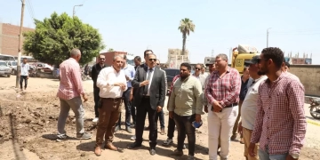 محافظ الشرقية يتفقد أعمال رصف وتوسعة طريق الزقازيق بلبيس أمام قرية العصلوجي 1 - جريدة المساء