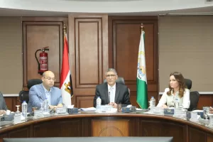 محافظ الجيزة يعقد اجتماعًا تنسيقيًا لمتابعة آليات إنشاء محطة تحويل المخلفات إلى طاقة كهربائية بأبو رواش 27 - جريدة المساء