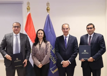 شراكة بين وزارتى الاتصالات والتضامن لتنفيذ المشروع الوطنى للتطوير المؤسسى الرقمى للجمعيات والمؤسسات والاتحادات الأهلية 17 - جريدة المساء