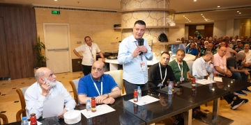 "مرسى" تتابع خطة تصعيد حجاج الجمعيات الأهلية إلى مشعر عرفات لقضاء يوم التروية 1 - جريدة المساء