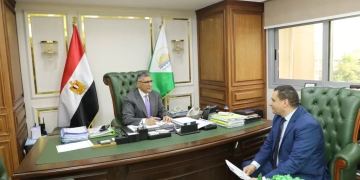 لتلبية احتياجات المواطنين من الخبز والسلع.. محافظ الجيزة يتابع استعدادات مديرية التموين خلال إجازة عيد الأضحى 1 - جريدة المساء