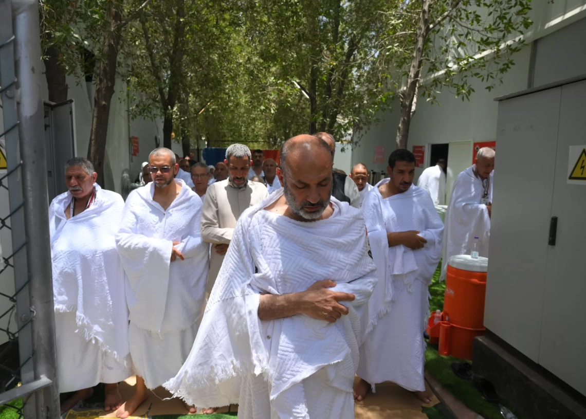 "مرسى" تطمئن على حجاج الجمعيات الأهلية وتوجه بتوفير كامل الخدمات على صعيد عرفات  17 - جريدة المساء