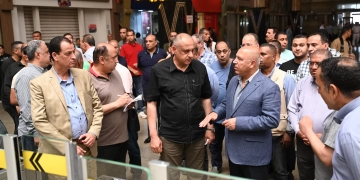 جولة مفاجئة لوزير النقل بمحطة مصر برمسيس لمتابعة انتظام العمل الوزير 1 - جريدة المساء