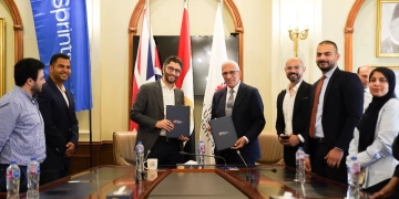 اتفاقية لتمكين الشباب وتأهيلهم لسوق العمل بين منصة سبرنتس التعليمية والجامعة البريطانية في مصر (BUE) 1 - جريدة المساء