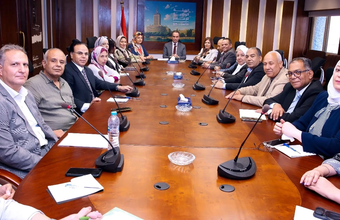 المسلماني يلتقي المجموعة الأولي من حملة الدكتوراه بماسبيرو 19 - جريدة المساء