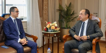 المهندس محمد شيمي: المشروع القومي لتطوير الغزل والنسيج يستعيد الريادة المصرية عالميا في هذه الصناعة.. ومنفتحون على تعزيز الشراكة مع القطاع الخاص بأساليب متعددة 1 - جريدة المساء