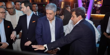 نيابةً عن مدبولى ..وزير السياحة يشهد إفتتاح أول فندق للفنون فى مصر وأفريقيا.. شريف فتحى : زيادة 26% في الحركة السياحية الوافدة لمصر خلال 5 شهور .. إطلاق منصة الكترونية لتدريب وتأهيل العاملين بالوزارة والقطاع السياحى الخاص ..قريبا 2 - جريدة المساء نيابةً عن مدبولى ..وزير السياحة يشهد إفتتاح أول فندق للفنون فى مصر وأفريقيا.. شريف فتحى : زيادة 26% في الحركة السياحية الوافدة لمصر خلال 5 شهور .. إطلاق منصة الكترونية لتدريب وتأهيل العاملين بالوزارة والقطاع السياحى الخاص ..قريبا 1 - جريدة المساء