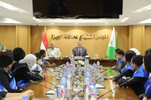 محافظ الجيزة يكرم أعضاء برلمان الطلائع.. ويؤكد: آلية فاعلة لتمكين الشباب 21 - جريدة المساء