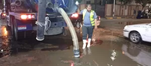 إصلاح كسر ماسورة مياه بشارع جامعة الدول مع شارع سليمان أباظة بالدقي (صور) 21 - جريدة المساء