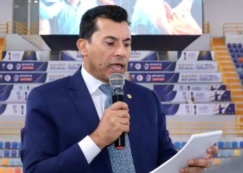 د. أشرف صبحى وزير الشباب والرياضة