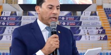 د. أشرف صبحى وزير الشباب والرياضة