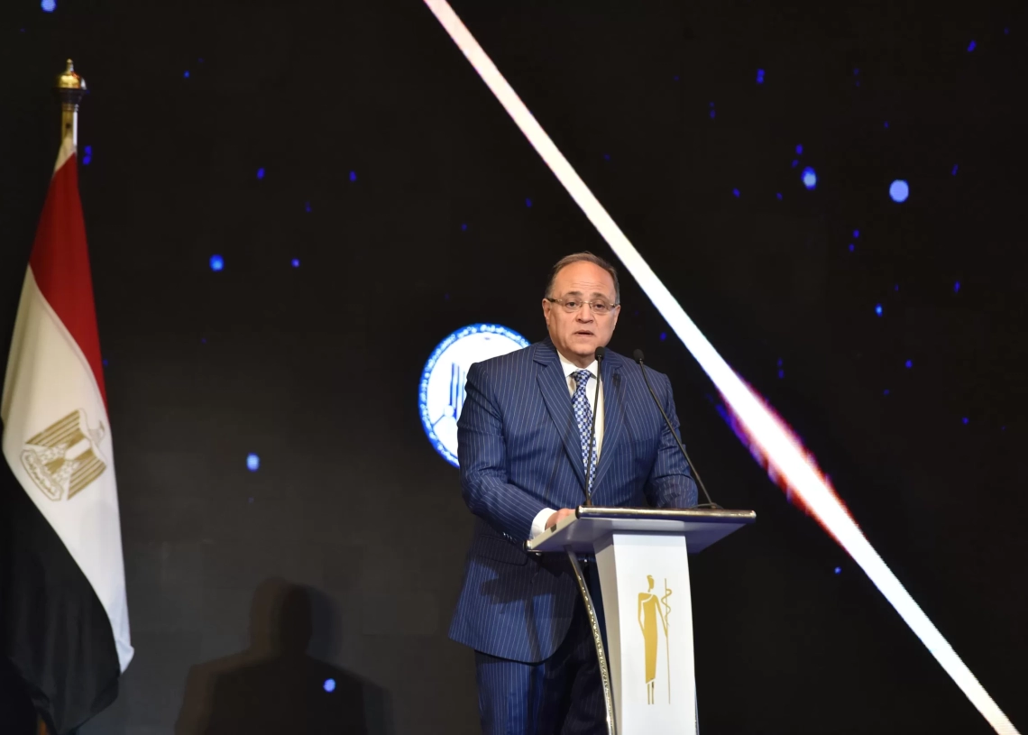 رئيس هيئة الدواء المصرية : مصر تمتلك أكبر سوق دوائي في إفريقيا بقيمة تتجاوز 6.2 مليار دولار 19 - جريدة المساء