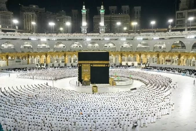 قبل ساعات من غلق باب التسجيل..إقبال كبير على التقديم لبرامج الحج السياحى وتنوع الرحلات بين 5 نجوم واقتصادى وبرى 18 - جريدة المساء قبل ساعات من غلق باب التسجيل..إقبال كبير على التقديم لبرامج الحج السياحى وتنوع الرحلات بين 5 نجوم واقتصادى وبرى 17 - جريدة المساء