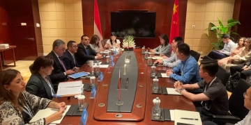 وزير الاستثمار والتجارة الخارجية يشارك بفعاليات المائدة المستديرة لقطاعي معالجة المياه والطاقة المستدامة 1 - جريدة المساء