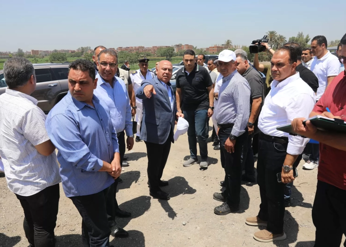 وزير النقل : تنسيق مع وزاره الداخليه لاجراء تحليل عشوائي لكل سائقي الشاحنات والميكروباصات بالطرق 19 - جريدة المساء