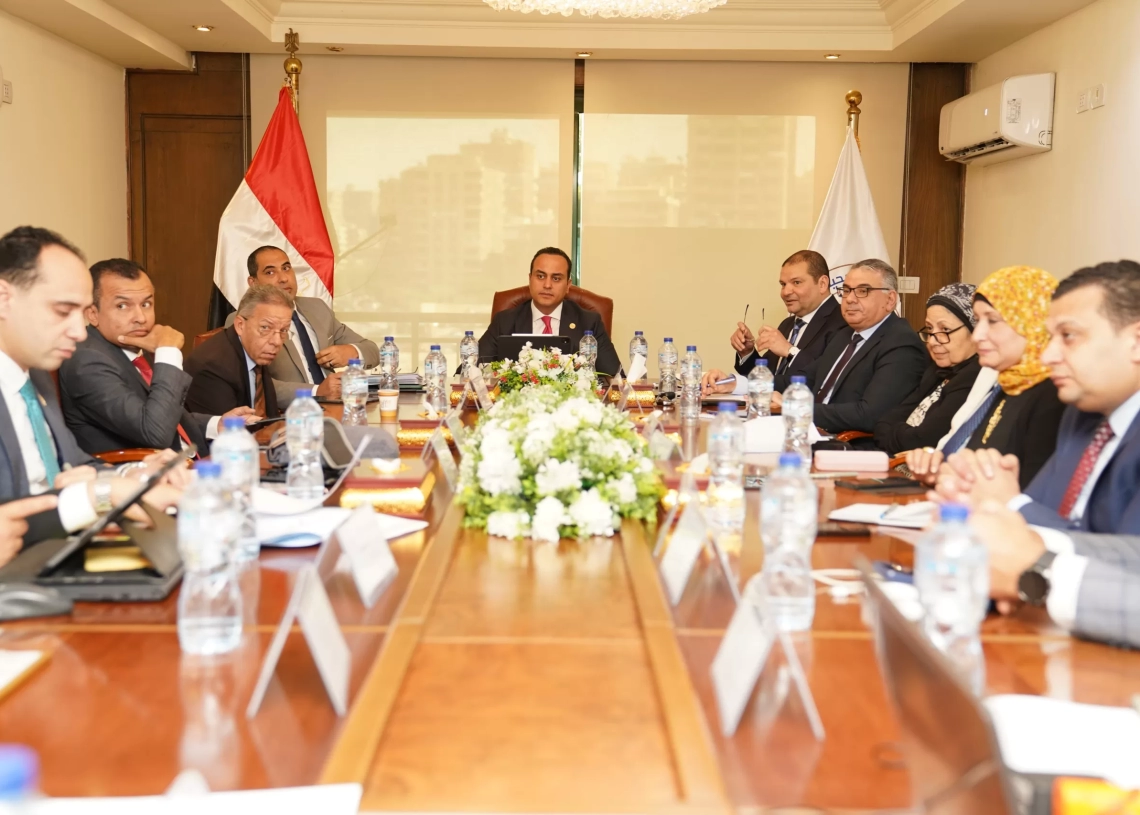 مجلس إدارة هيئة الرعاية الصحية يهنئ الرئيس عبدالفتاح السيسي ورئيس الوزراء ووزير الصحة والسكان بذكرى ثورة 30 يونيو 18 - جريدة المساء