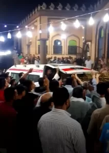 الآلاف شيعوا جثمان "شهيد الشهامة" إلى مثواه الأخير بالدقهلية 49 - جريدة المساء