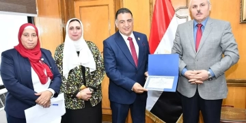 جامعة القناة تكرّم قيادات "حياة كريمة" وتثمّن دورهم الوطني 1 - جريدة المساء