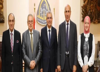 بحضور رئيس جامعة الزقازيق الأسبق.. ختام فعاليات البرنامج الموحد لإعداد القيادات الجامعية في دورته العاشرة 24 - جريدة المساء بحضور رئيس جامعة الزقازيق الأسبق.. ختام فعاليات البرنامج الموحد لإعداد القيادات الجامعية في دورته العاشرة 23 - جريدة المساء