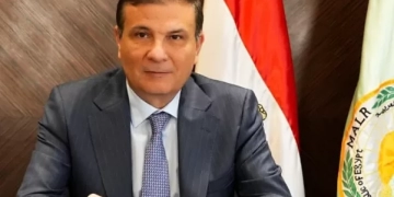 وزير الزراعه ـ382 ترخيص تشغيل لأنشطة ومشروعات الإنتاج الحيواني والداجني.. 1 - جريدة المساء