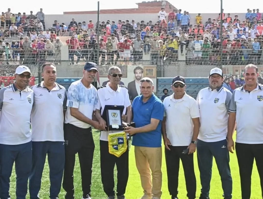 نادي المقاولون العرب يكرم الحاج صلاح غالي والد الكابتن محمد صلاح 20 - جريدة المساء نادي المقاولون العرب يكرم الحاج صلاح غالي والد الكابتن محمد صلاح 19 - جريدة المساء