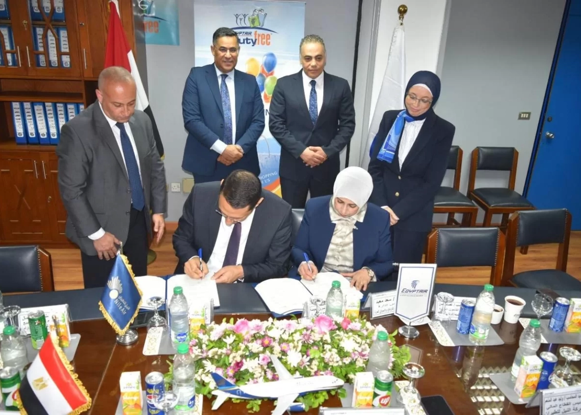 النيل للطيران ومصر للطيران للسياحة والأسواق الحرة توقعان بروتوكول تعاون 19 - جريدة المساء