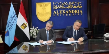 بروتوكول تعاون بين "الجمارك" وجامعة الإسكندرية لتعزيز الاستثمار فى التنمية البشرية 2 - جريدة المساء بروتوكول تعاون بين "الجمارك" وجامعة الإسكندرية لتعزيز الاستثمار فى التنمية البشرية 1 - جريدة المساء