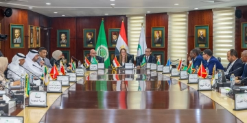 بحضور أكثر من 30 مشاركًا من 14 دولة عربية… "رئيس البريد المصري" تترأس أعمال الاجتماع الـ47 للجنة العربية الدائمة للبريد 2 - جريدة المساء بحضور أكثر من 30 مشاركًا من 14 دولة عربية… "رئيس البريد المصري" تترأس أعمال الاجتماع الـ47 للجنة العربية الدائمة للبريد 1 - جريدة المساء